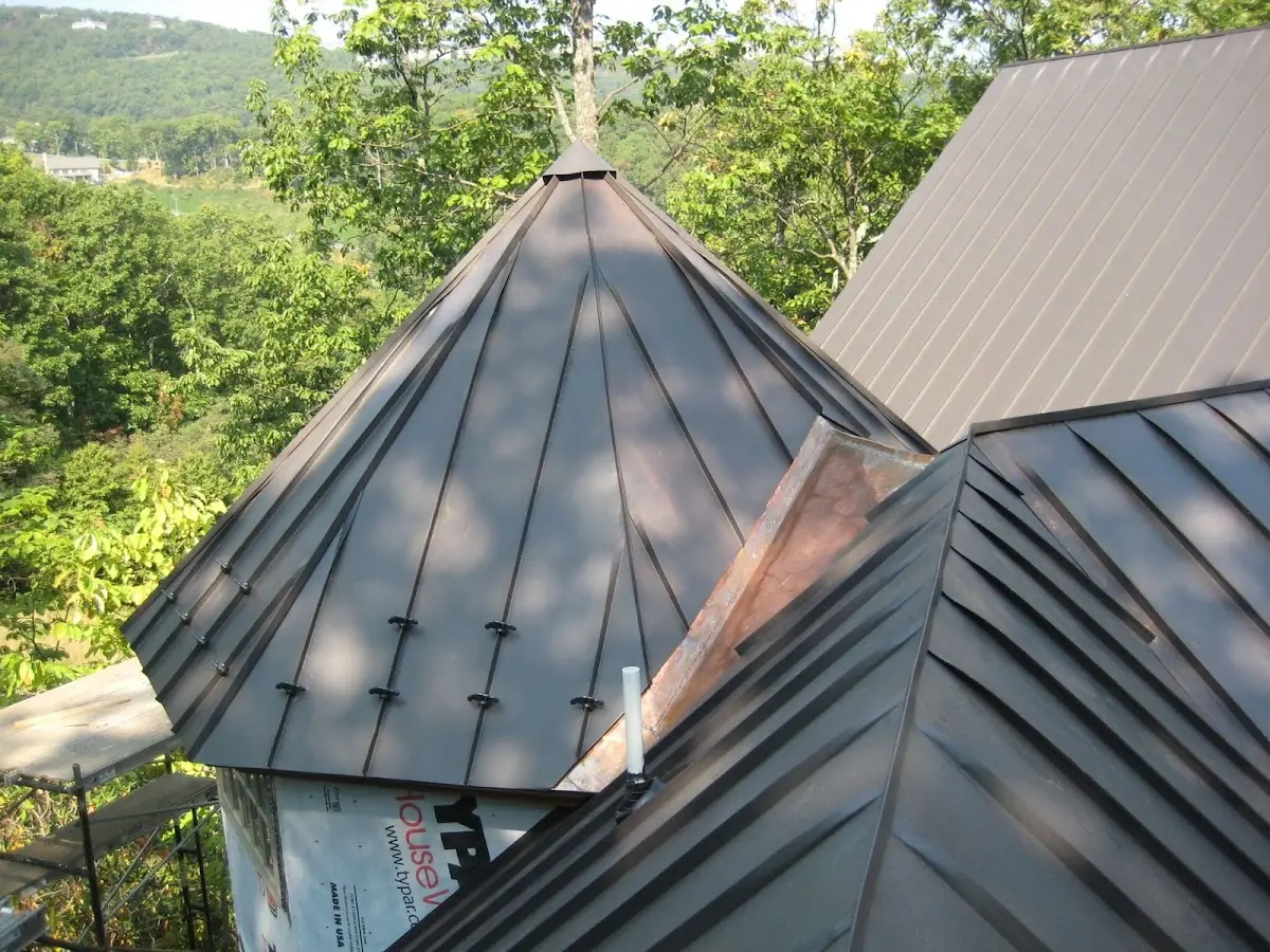 Professional Roof Tarp Installation by Craftsman Roofing in Benfield