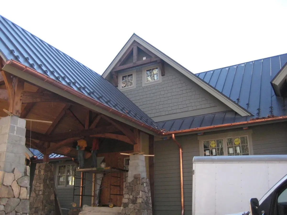 Craftsman Roofing team delivering quality roofing work in Benfield